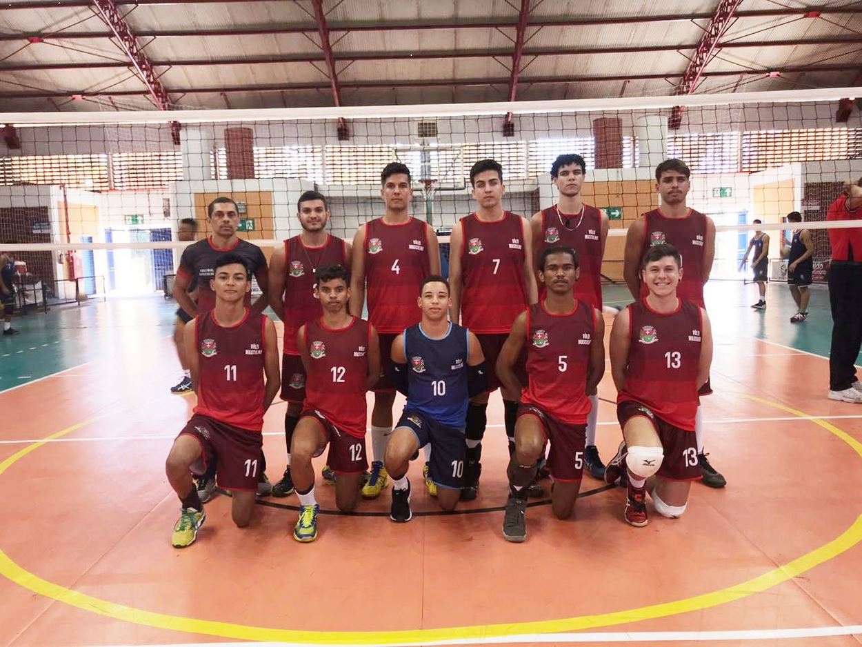 Guararema conquista troféu de ouro no vôlei feminino na disputado dos 65º  Jogos Regionais - Prefeitura Municipal de Guararema