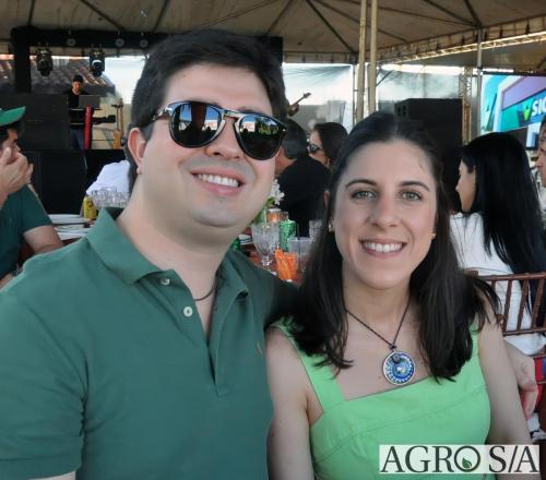 AGUETONI-FEIJOADA-250